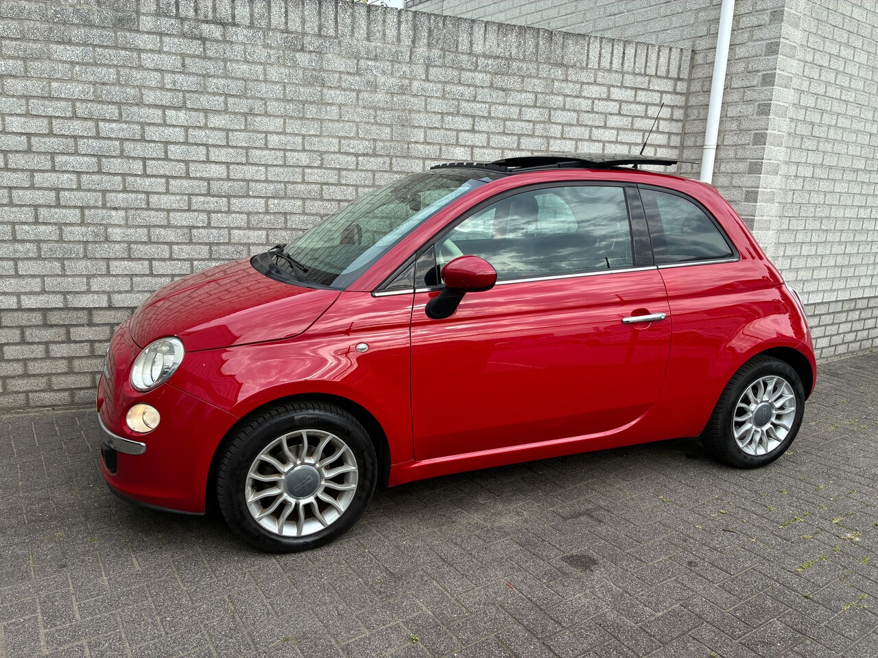 Fiat 500 - 1.2 Lounge Automaat Airco/Schuifdak Nieuwe Distributie