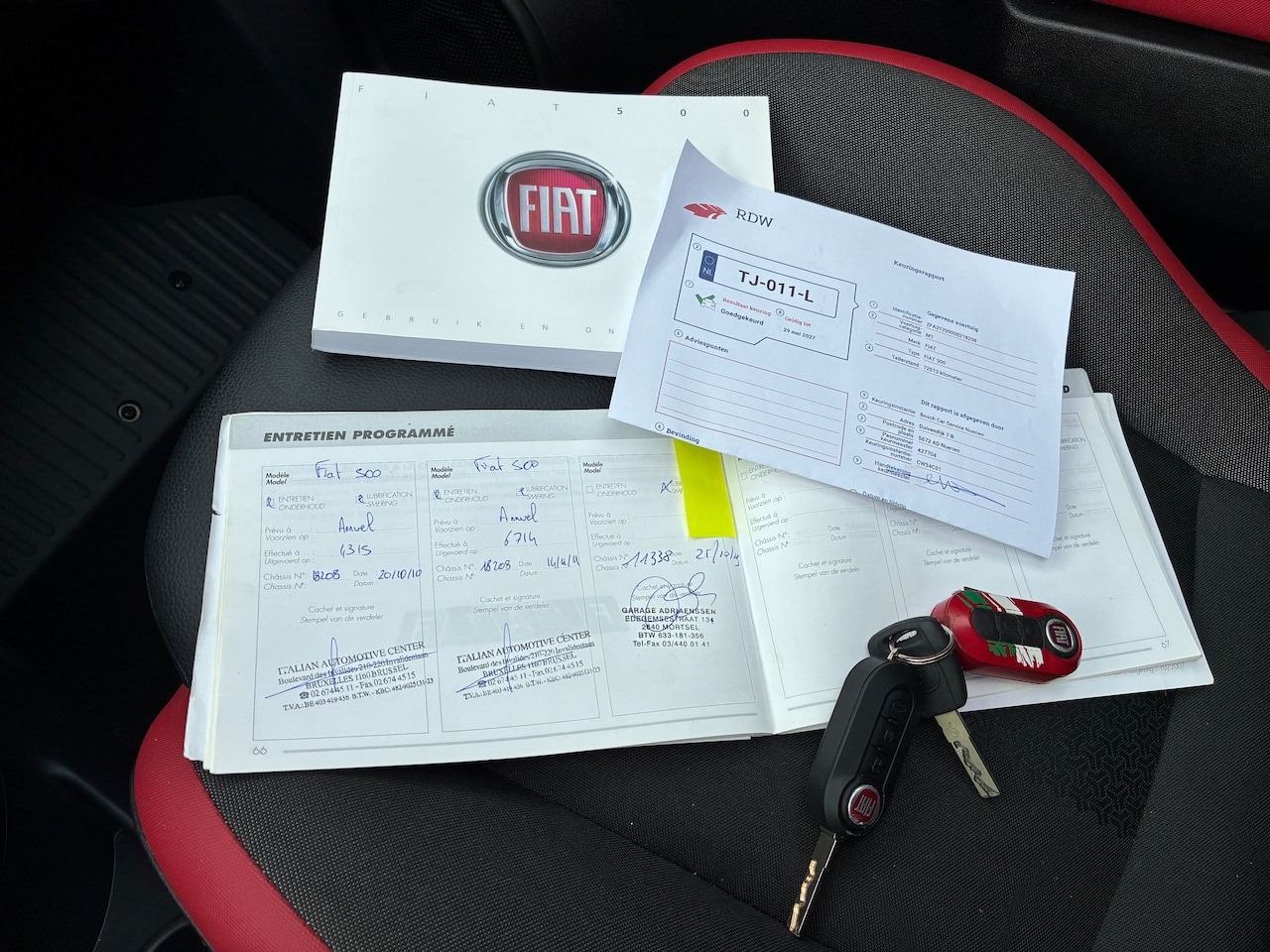 Fiat 500 - 1.2 Lounge Automaat Airco/Schuifdak Nieuwe Distributie
