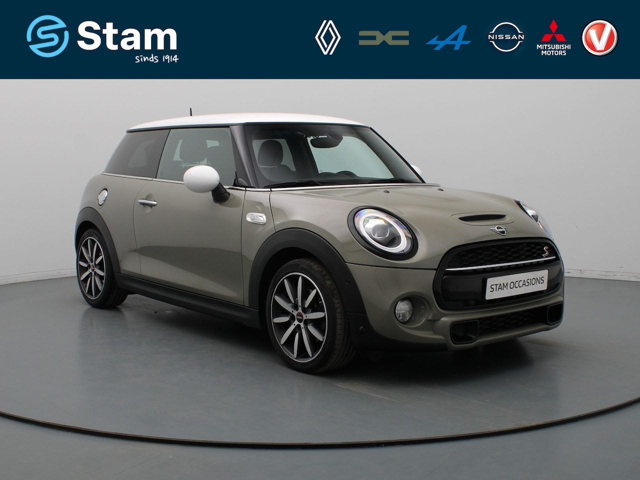 MINI Cooper S - Mini 190PK Chili Automaat Cruise | Climate | Carplay | Parkeersens. v+a | Stoelverw. - AutoWereld.nl