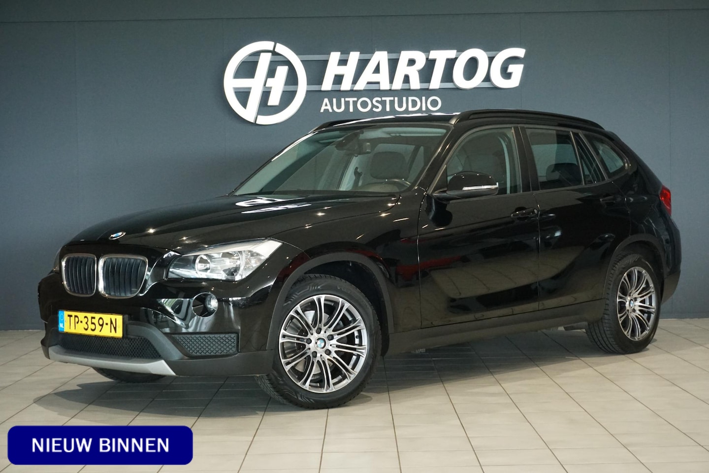 BMW X1 - sDrive18i 150PK + AFN. TREKHAAK / STOELVERWARMING - AutoWereld.nl