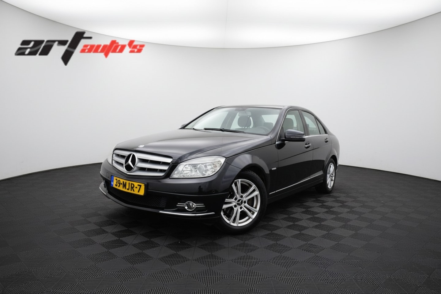 Mercedes-Benz C-klasse - 180 CDI BlueEFFICIENCY Business Class Avantgarde AUTOMAAT - Airco / Navi / Cruise / Elektr - AutoWereld.nl