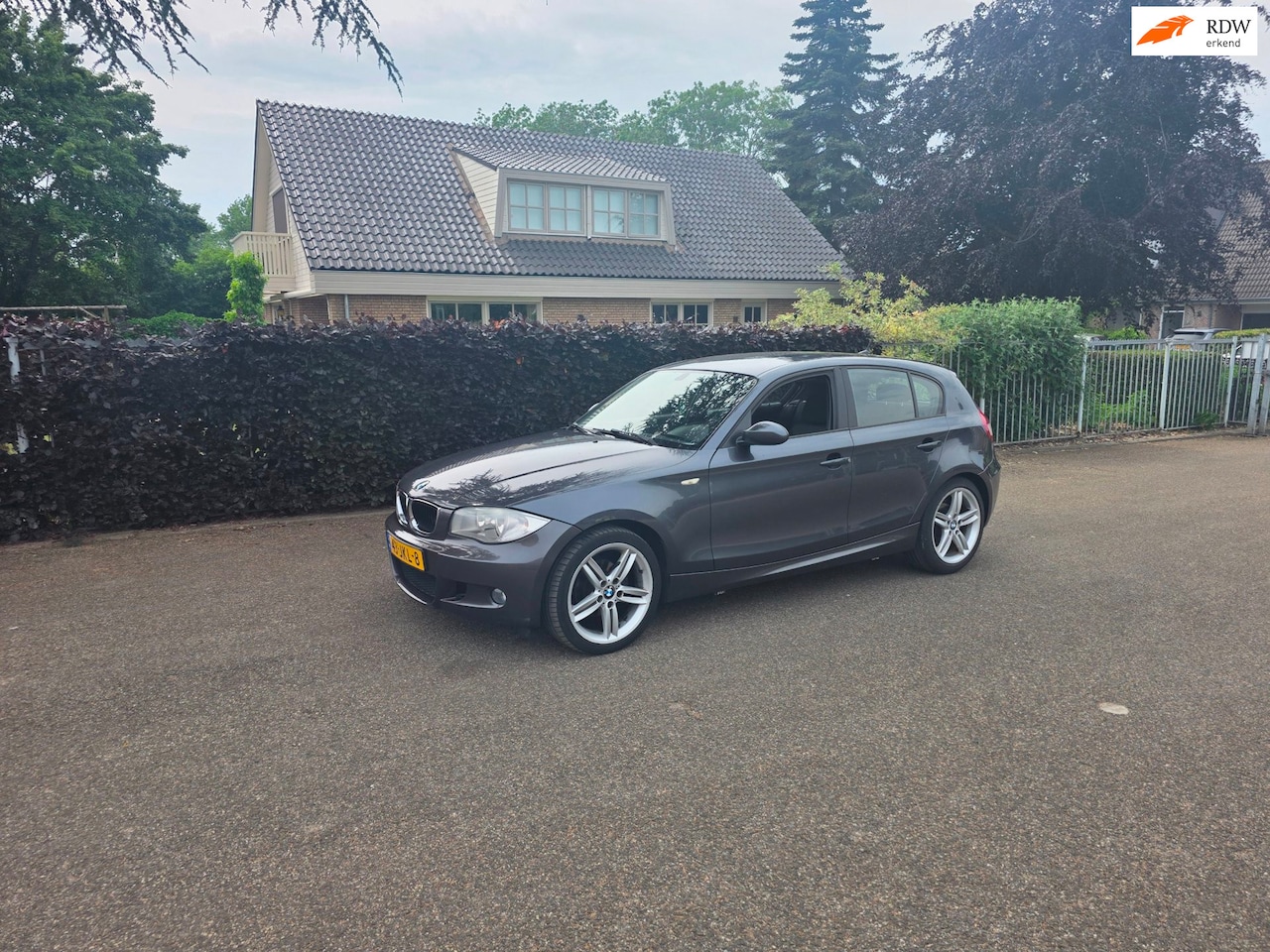 BMW 1-serie - 116i 116i - AutoWereld.nl