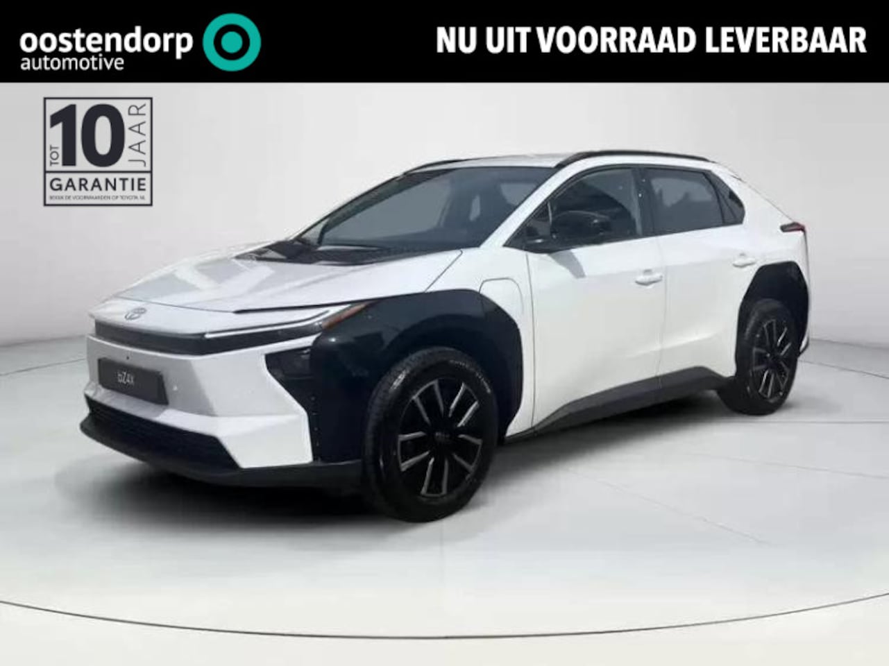 Toyota bZ4X - Dynamic 73 kWh **PLATINUM PEARL WHITE/ NIEUWE AUTO/ DIRECT LEVERBAAR** - AutoWereld.nl