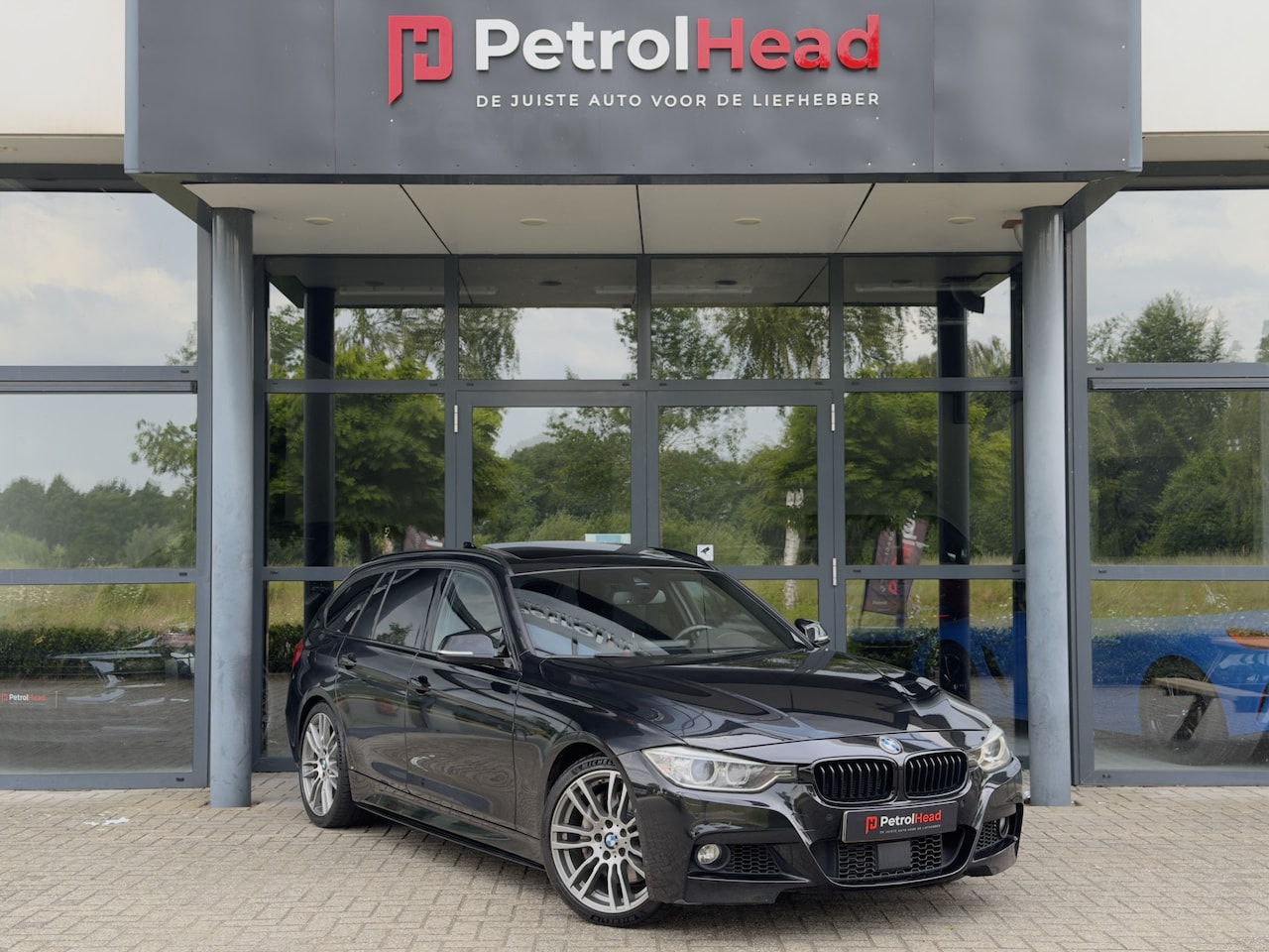 BMW 3-serie Touring - 335d xDrive High Executive M-Sport, Full, Pano, Acc, trekhaak - AutoWereld.nl