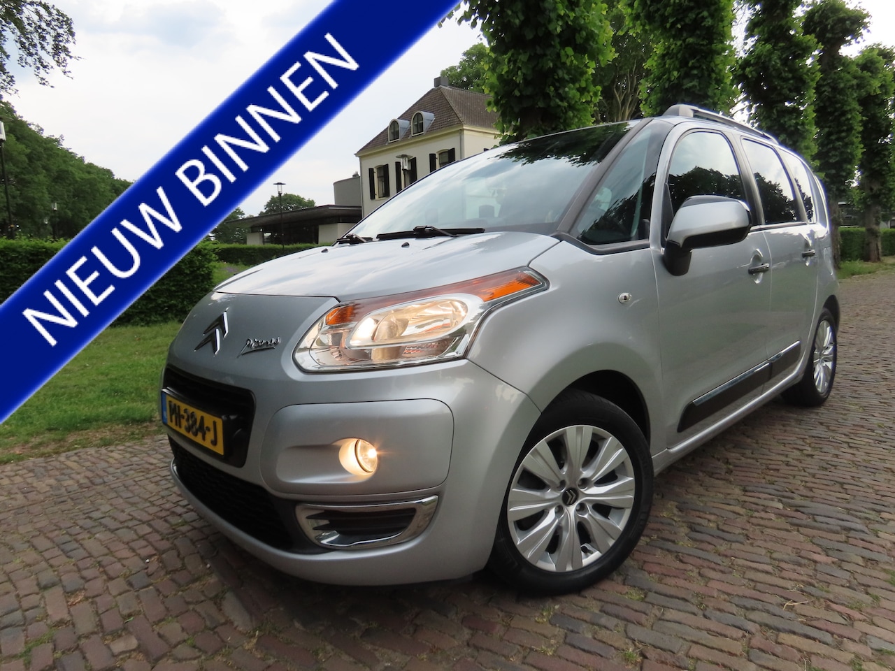 Citroën C3 Picasso - 1.6 VTi Exclusive 120 PK!! Ecc Cruisecontrol Navigatie Pdc Lm Velgen Trekhaak***Apk t/m 10 - AutoWereld.nl