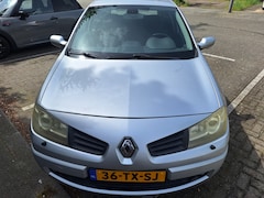 Renault Mégane - 1.6-16V Tech Line