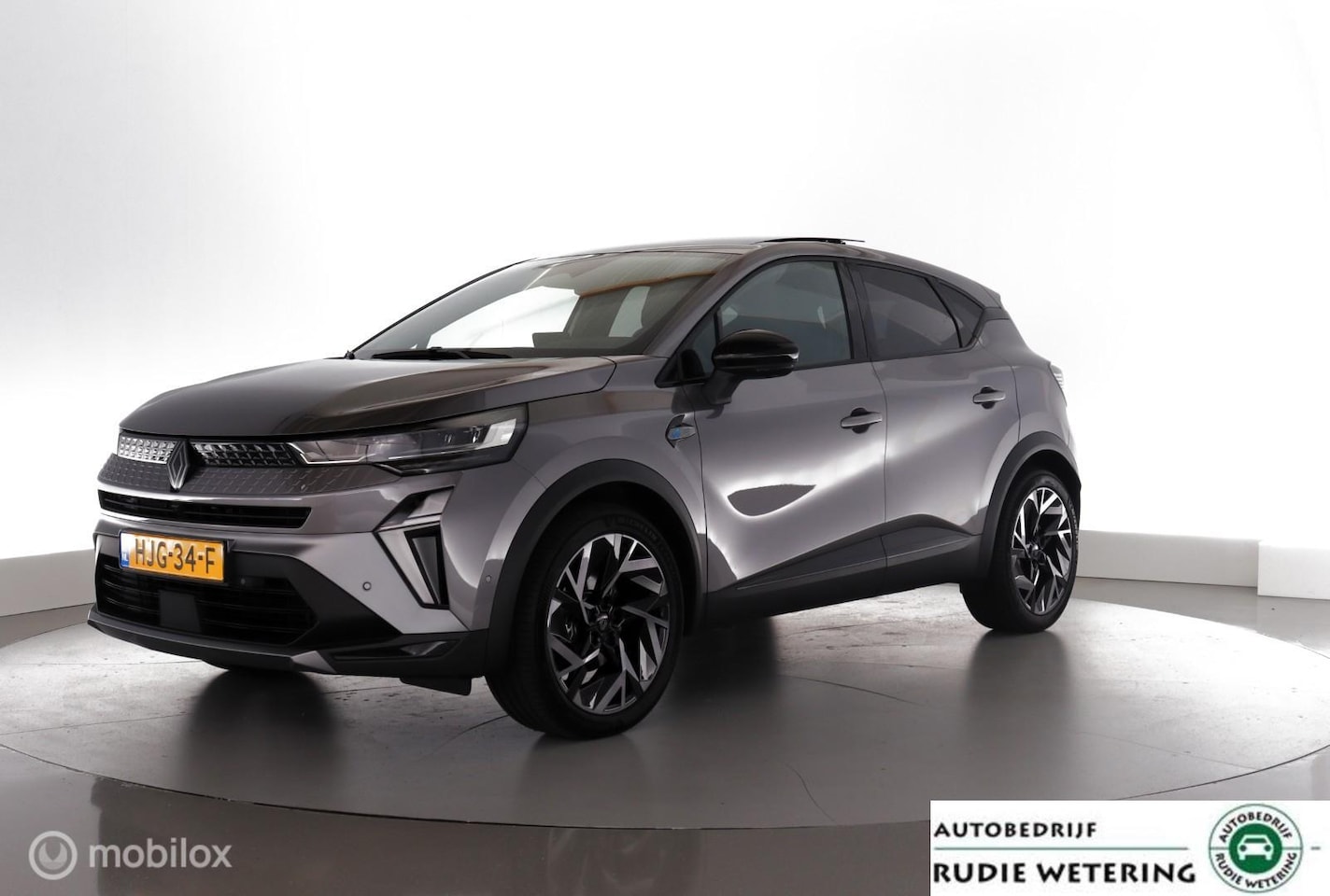 Renault Captur - 1.6 E-Tech full hybrid 145 esprit Alpine pano|1/2leer|stoelverw.|harman/kardon|cam|ecc|acc - AutoWereld.nl