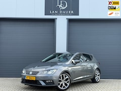 SEAT Leon - 1.0 EcoTSI Style Intens / AUTOMAAT / NAP / CARPLAY