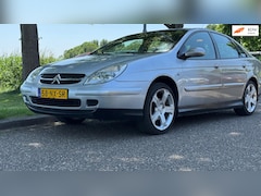 Citroën C5 - 2.0-16V Différence 2