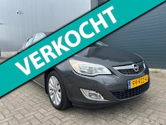 Opel Astra - 1.4 Turbo Cosmo NAVI CLIMA NAP PDC