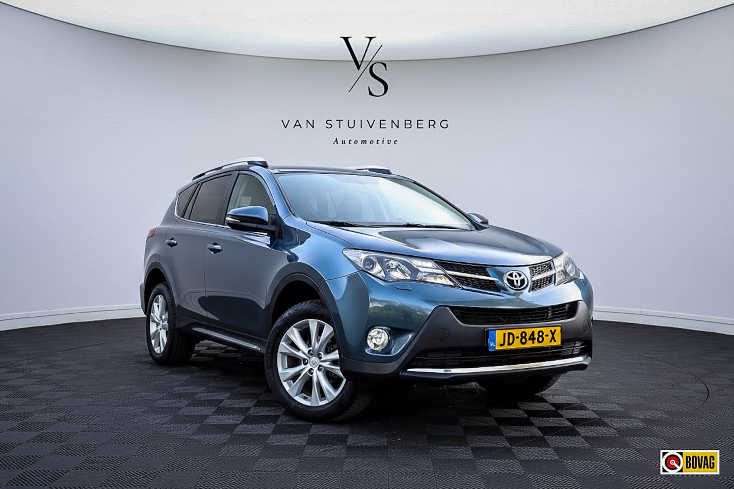 Toyota RAV4 - 2.0 Dynamic 4WD AUTOMAAT CRUISE NAVI TREKHAAK - AutoWereld.nl