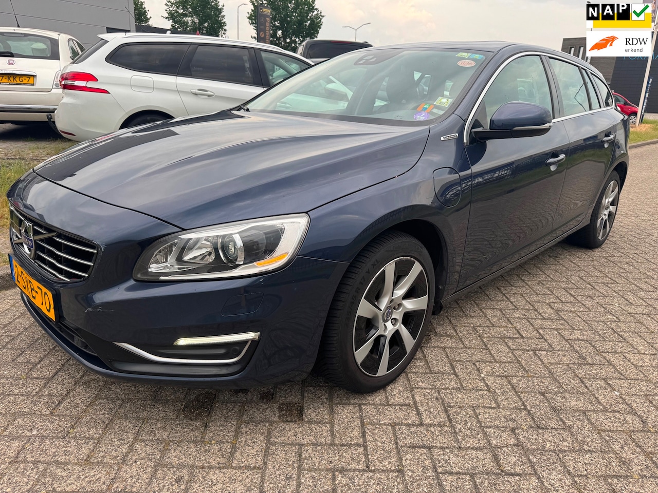 Volvo V60 - 2.4 D6 AWD Plug-In Hybrid Summum 2.4 D6 AWD Plug-In Hybrid Summum,Garantie - AutoWereld.nl