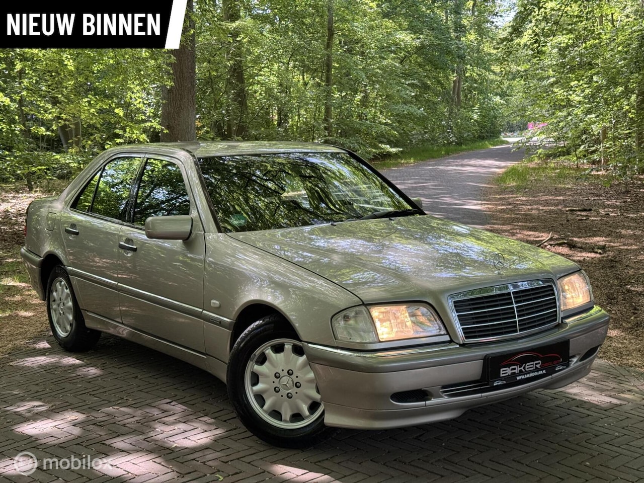 Mercedes-Benz C-klasse - 180 Sport ~ Clima ~ Top staat ~ - AutoWereld.nl