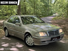 Mercedes-Benz C-klasse - 180 Sport ~ Clima ~ Top staat ~