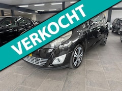 Renault Grand Scénic - 1.4 TCe Dynamique panoramadak navigatie clima cruise controle lm-velgen elektrische pakket