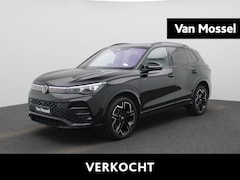 Volkswagen Tiguan - 1.5 eHybrid R-Line Edition 272 PK| Panoramadak | Trekhaak | Leder Interieur | Voorstoelen
