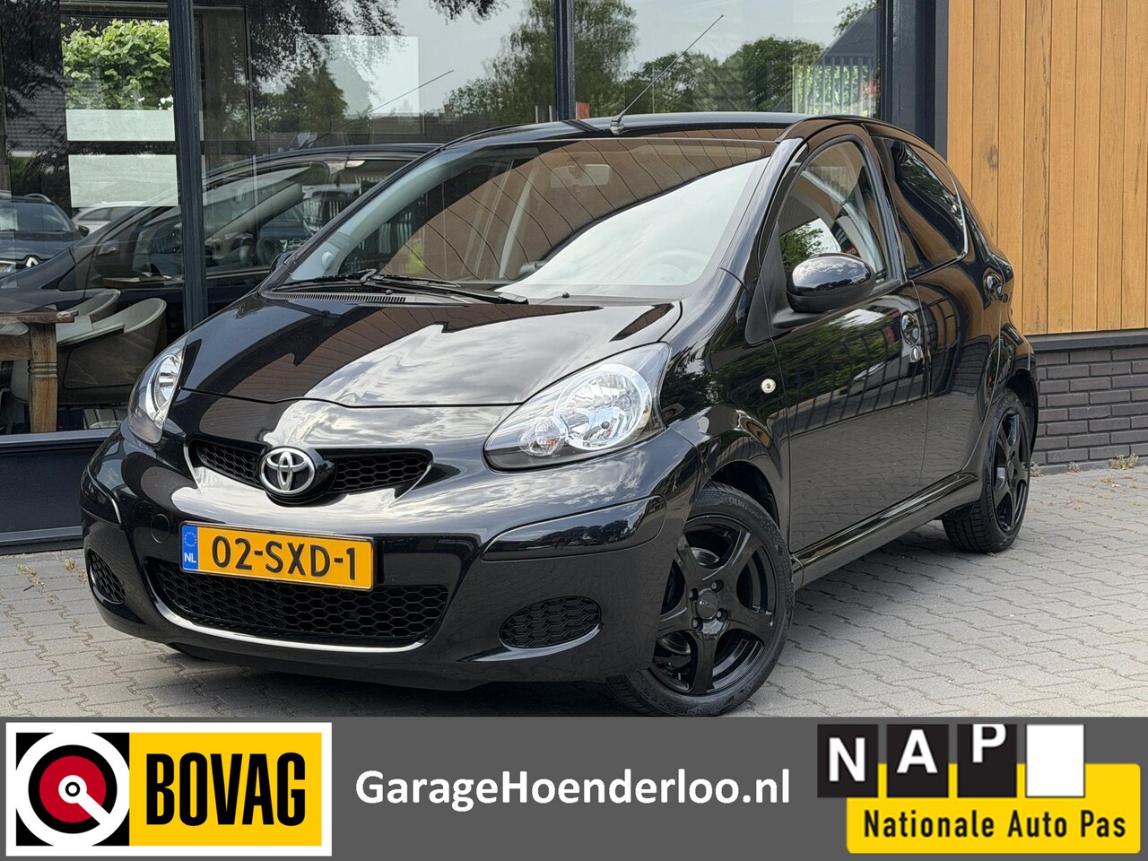 Toyota Aygo - 1.0-12V Comfort Navigator Black Edition - AutoWereld.nl