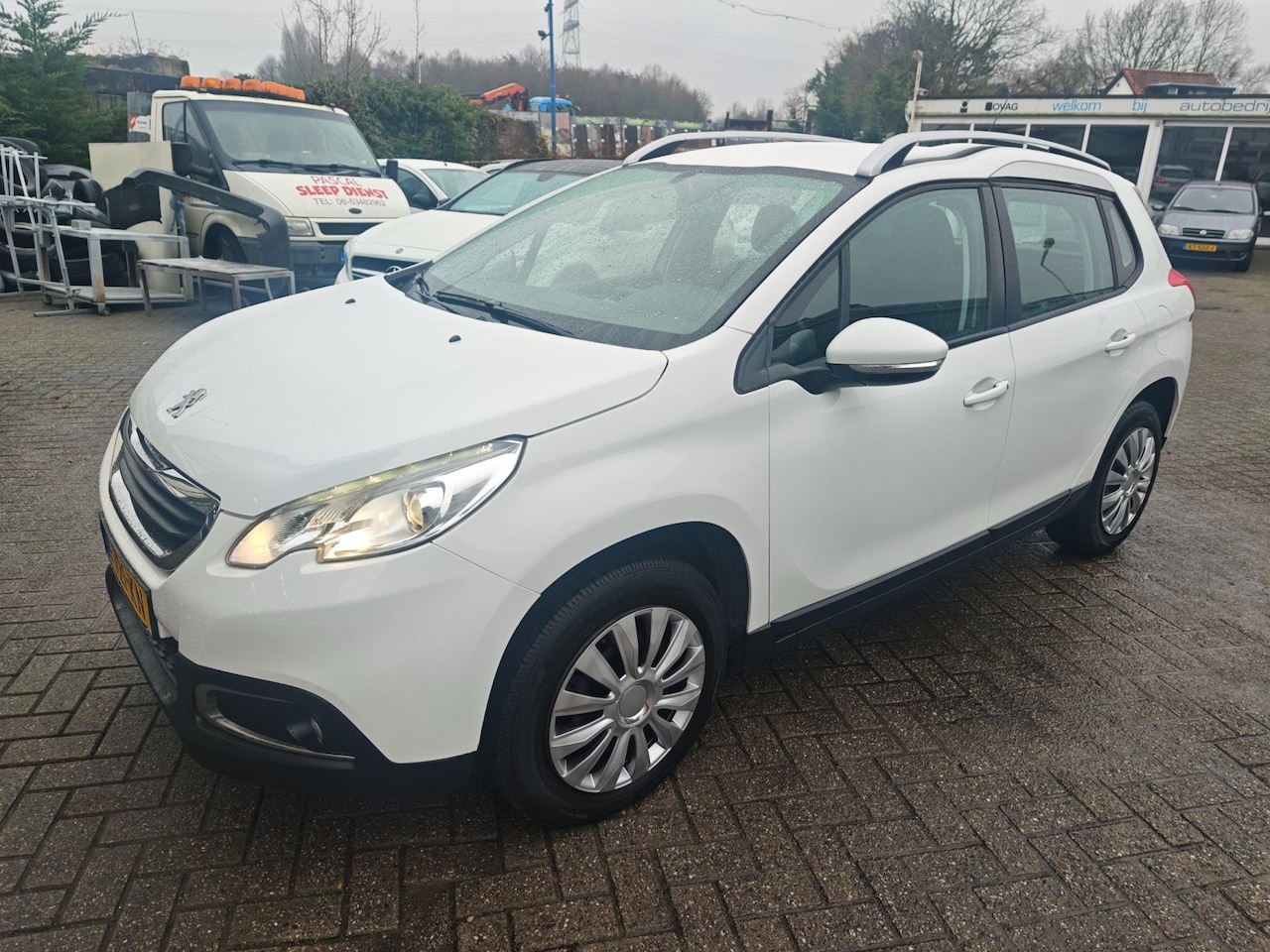 Peugeot 2008 - 1.2 PureTech Active-Navi-Parksensor. - AutoWereld.nl