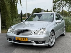 Mercedes-Benz C-klasse - 180 K. Sport AMG PAKKET / AUT / CLIMA / CRUISE / LEDER
