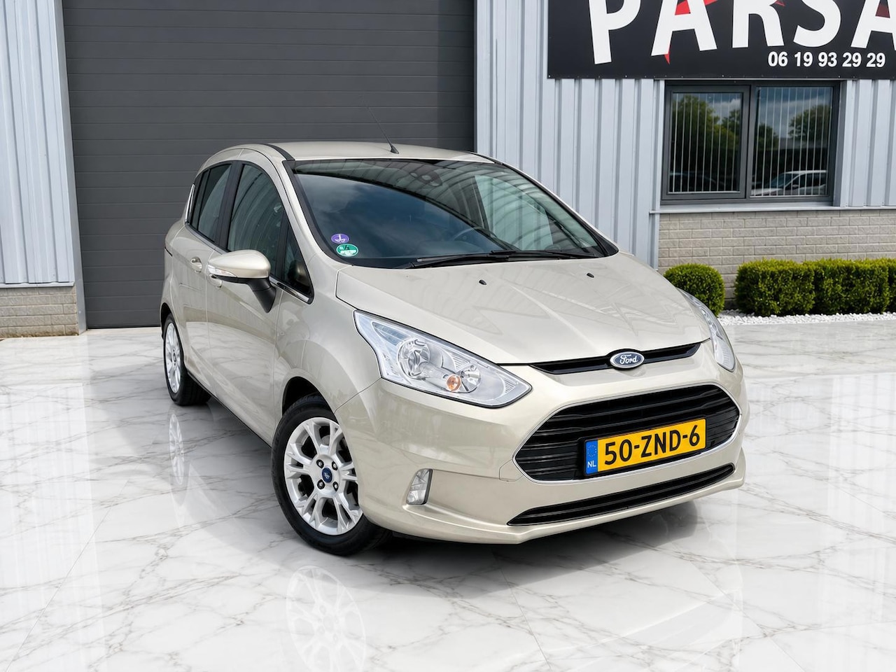 Ford B-Max - 1.6 TI-VCT Titanium Airco/Cruise control/PDC/Trekhaak - AutoWereld.nl