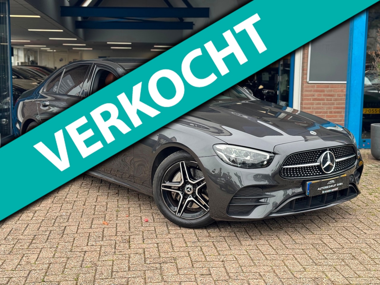 Mercedes-Benz E-klasse - 200 AMG 2022 AUT NAVI LEDER LM NAP! - AutoWereld.nl