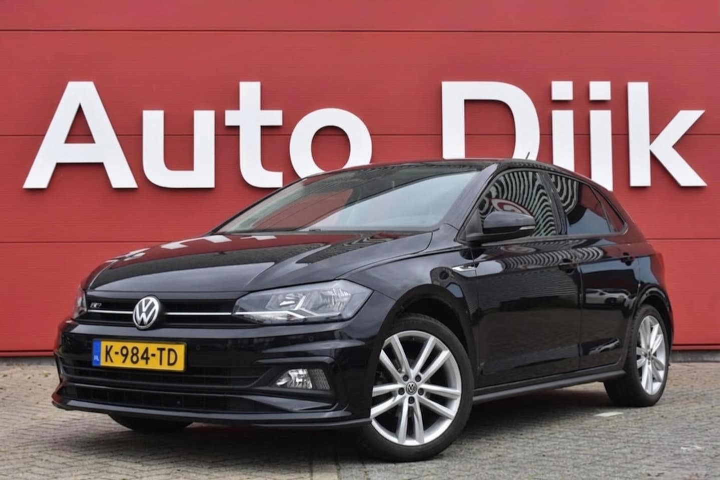 Volkswagen Polo - 1.0 TSI Highline R-Line | LED | Carplay | Adapt. Cruise | Clima | DAB | PDC | LMV - AutoWereld.nl