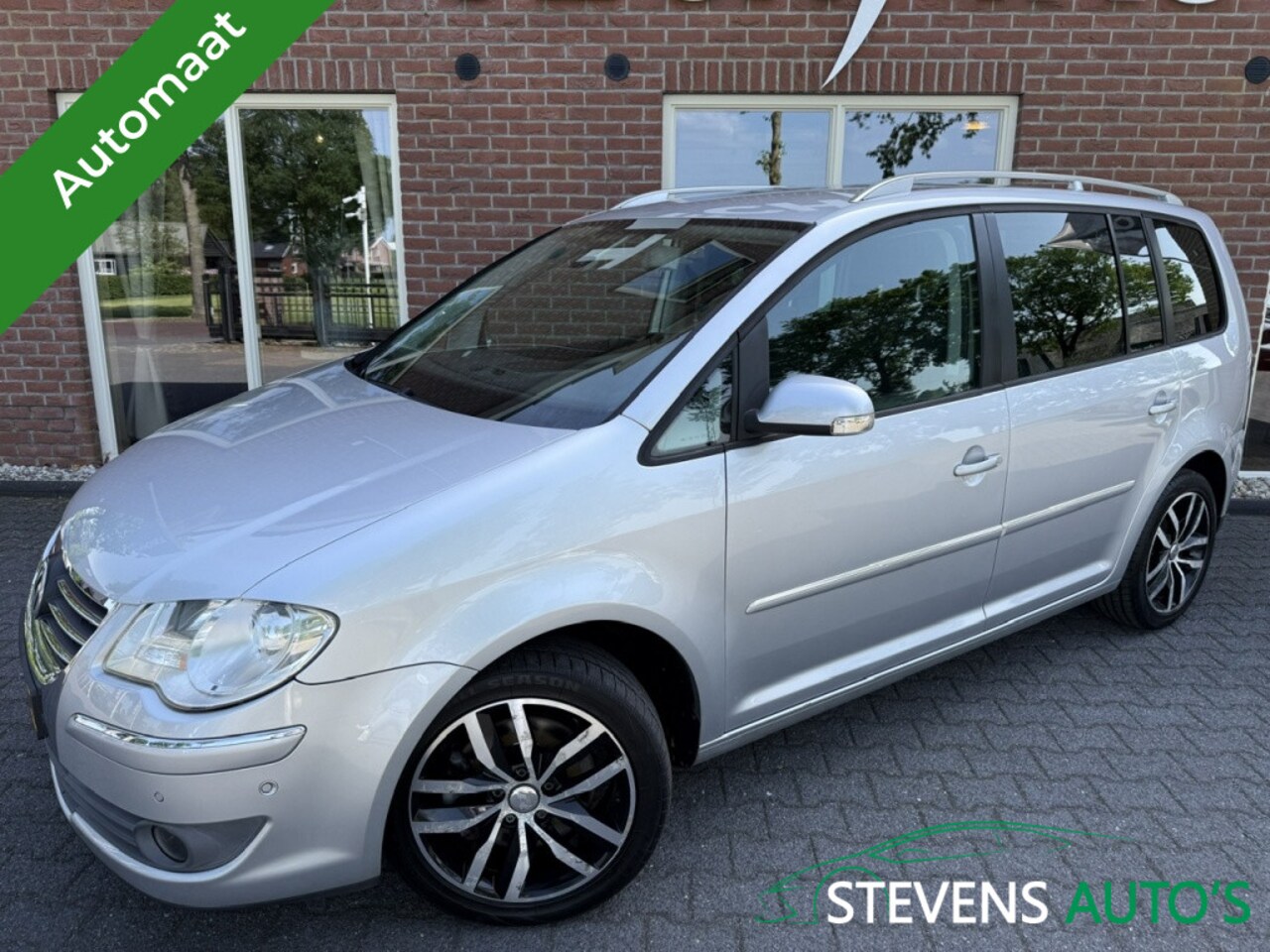 Volkswagen Touran - 1.4 TSI Highline 170PK AUTOMAAT NIEUWE APK / TREKHAAK / CRUISE / - AutoWereld.nl