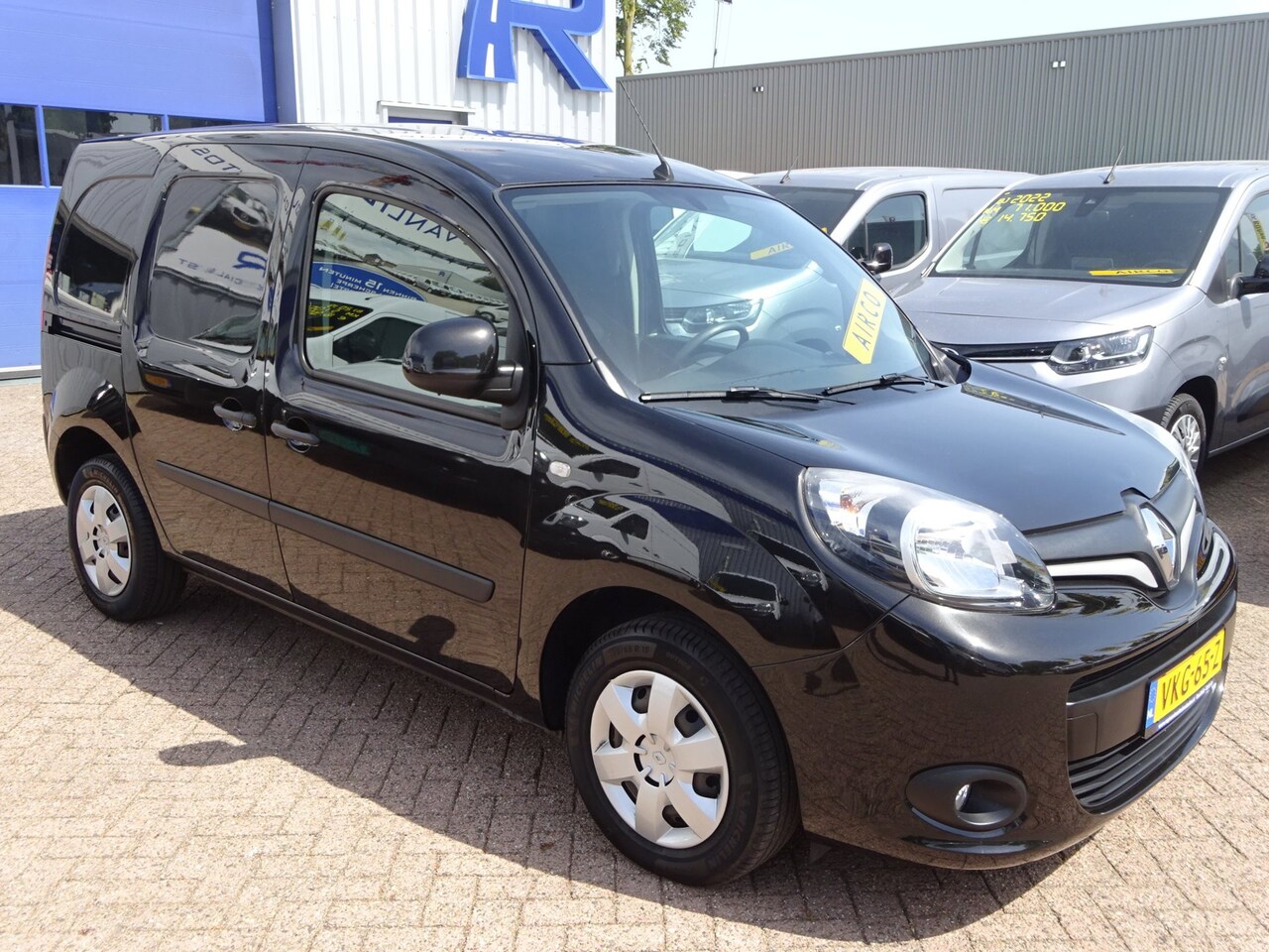 Renault Kangoo - 1.5 Blue dCi 95 Work Edition 1.5 Blue dCi 95 Work Edition - AutoWereld.nl