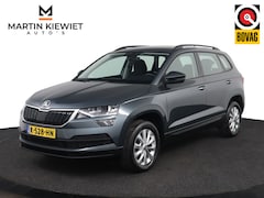 Skoda Karoq - 1.0 TSI Business Edition|Trekhaak|PDC|Navigatie