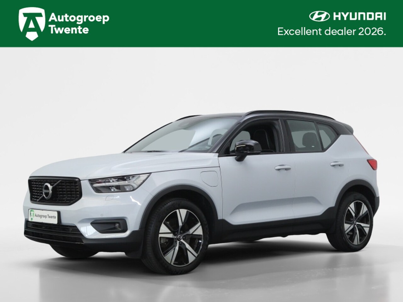 Volvo XC40 - 1.5 T4 Rech R-Design | Harman Kardon | Stoelverwarming | LED | - AutoWereld.nl