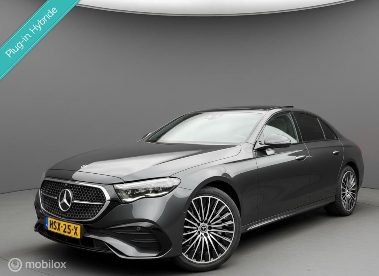 Mercedes-Benz E-klasse - E300 de 4MATIC AMG Line Pano Burmester 4D Head-up Adaptive Cruise 360 Camera - AutoWereld.nl