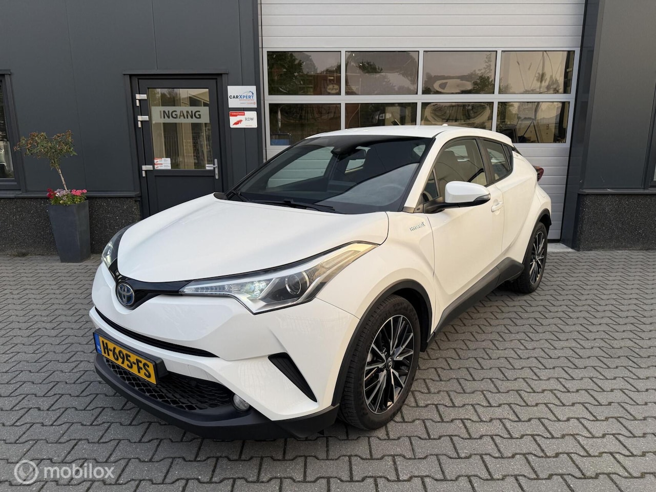 Toyota C-HR - 1.8 Hybrid Dynamic / Camera / ACC - AutoWereld.nl