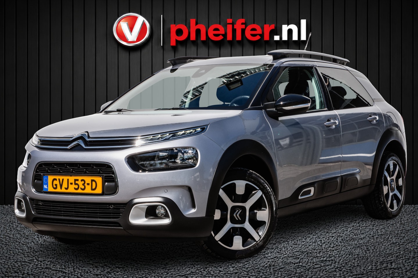 Citroën C4 Cactus - 1.2 110pk PureTech Shine Panoramadak/ Camera/ DAB+/ Carplay/ Stoelverwarming/ Cruise contr - AutoWereld.nl