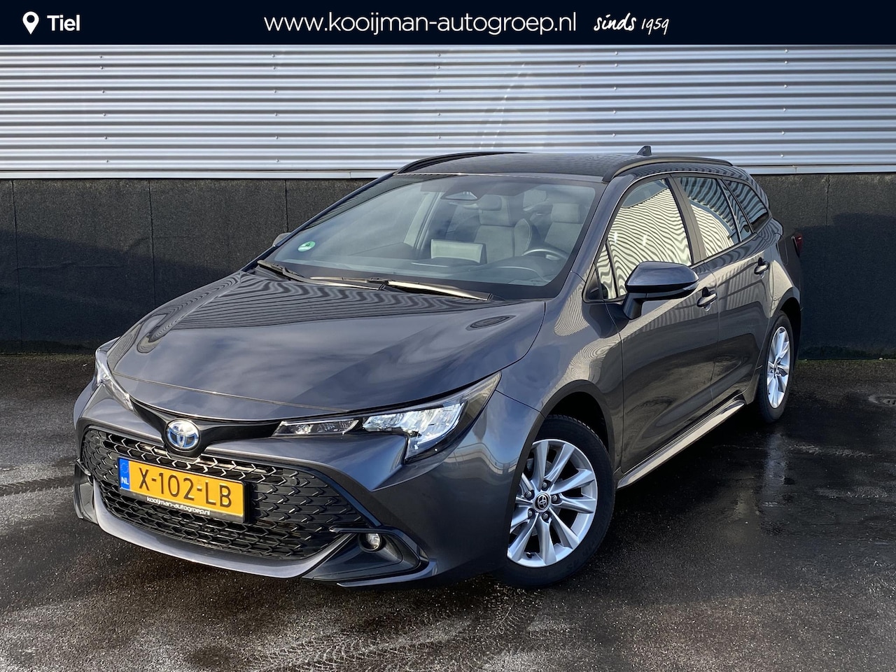 Toyota Corolla Touring Sports - Hybrid 140 Active NL-auto, boekjes compleet, navigatie, Apple CarPlay/Android Auto, achter - AutoWereld.nl