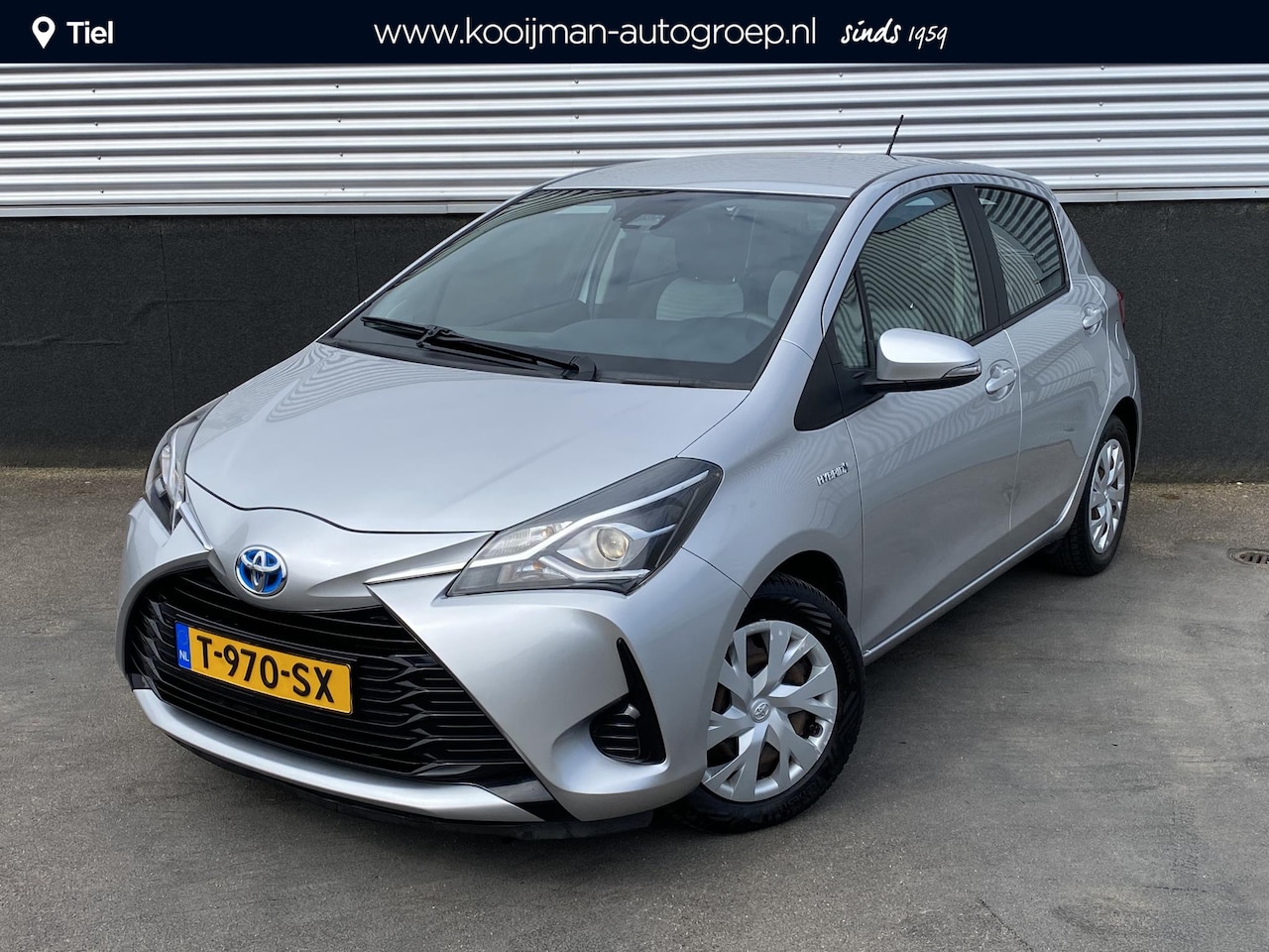 Toyota Yaris - 1.5 Hybrid Aspiration Navigatie, Achteruitrijcamera, smart Key, - AutoWereld.nl