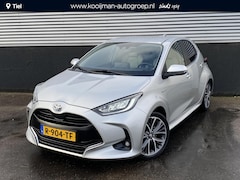 Toyota Yaris - 1.5 Hybrid Launch Edition Navigatie APple CarPlay/Android Auto, achteruitrij camera, dodeh