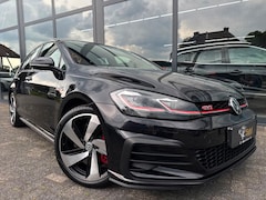 Volkswagen Golf - 2.0 TSI GTI Performance | Camera