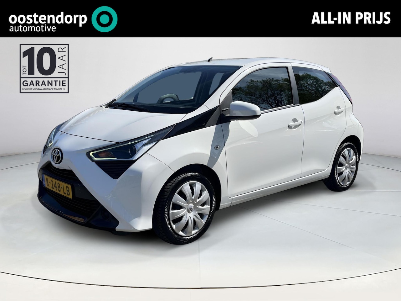 Toyota Aygo - 1.0 VVT-i x-play | 5 deurs | Carplay | Airco | Parkeercamera | - AutoWereld.nl