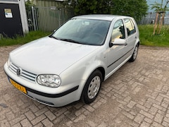 Volkswagen Golf - 1.6 80KW Automaat |5deurs| Nwe APK