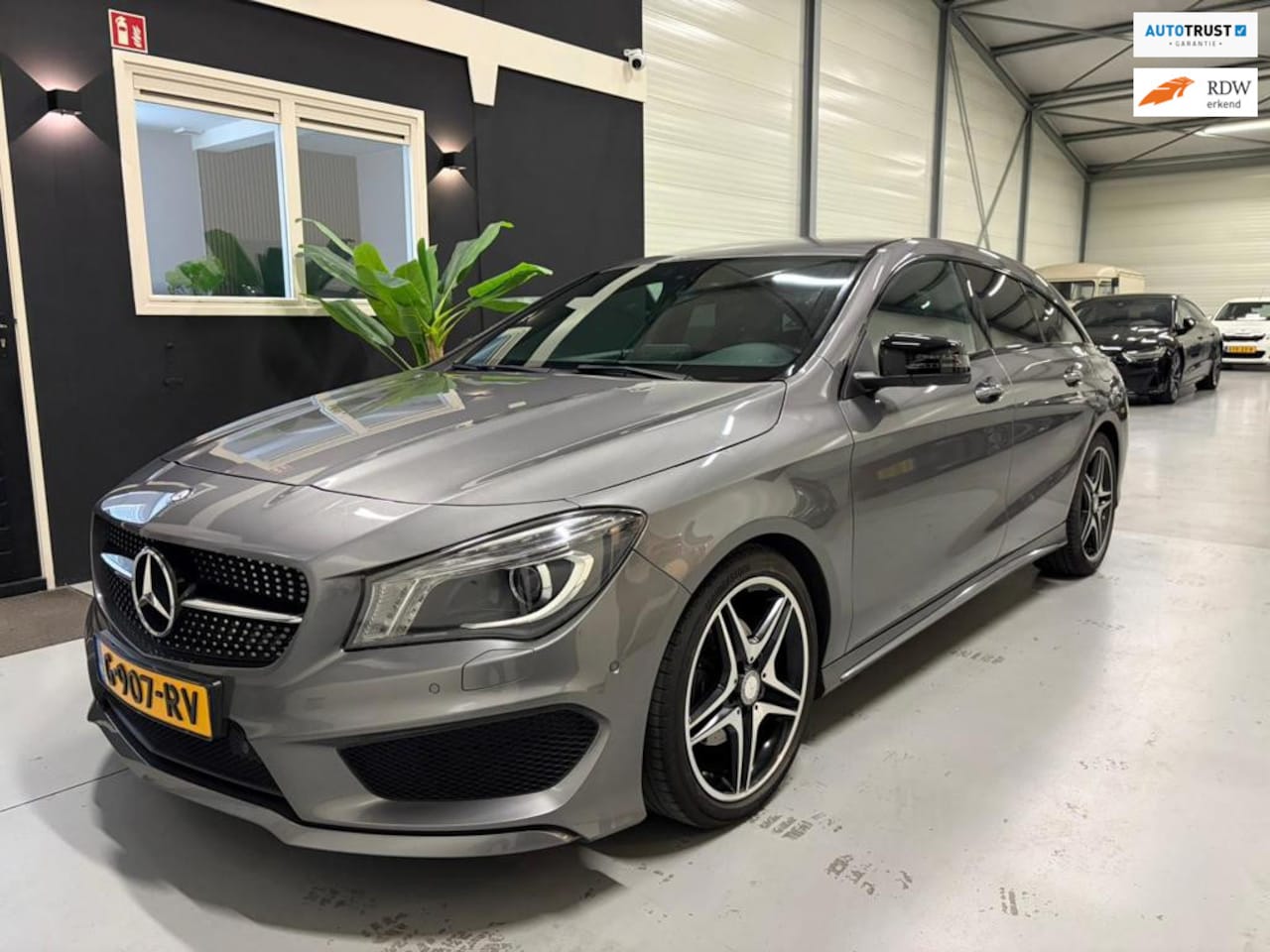 Mercedes-Benz CLA-klasse Shooting Brake - 200 OrangeArt Edition 200 OrangeArt Edition - AutoWereld.nl