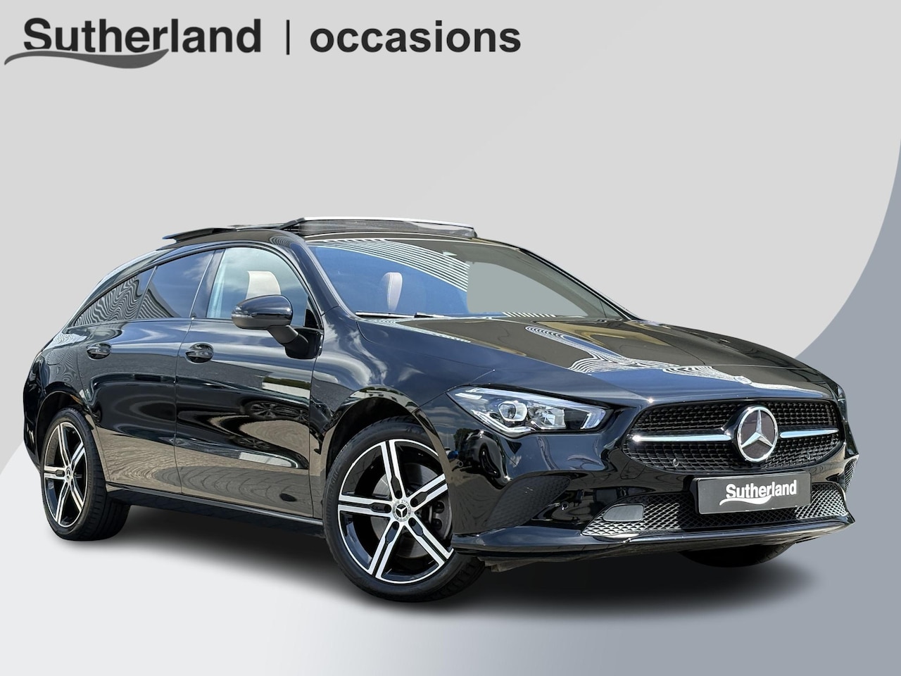 Mercedes-Benz CLA-klasse Shooting Brake - 250 e AMG Line | Panoramadak | Stoelverwarming  | Achteruitrijcamera | Leder | zomer&winte - AutoWereld.nl