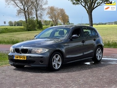 BMW 1-serie - 116i Business RIJDGOED/AIRCO/LMVELGEN/NL AUTO