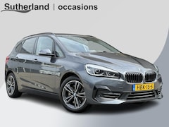 BMW 2-serie Active Tourer - 225xe iPerformance Executive | 225pk PHEV | Stoelverwarming | Camera | LED | Cruise Contro