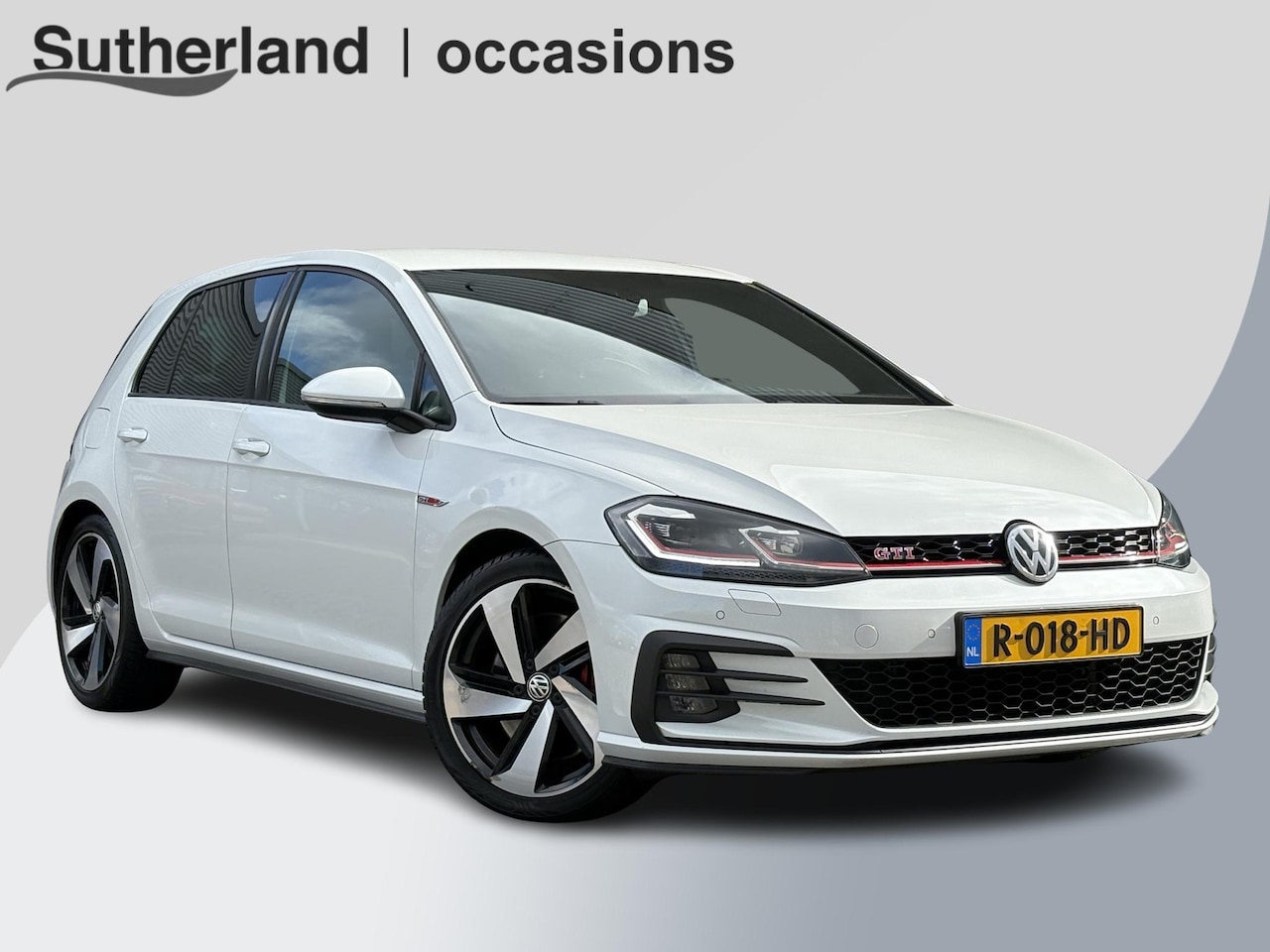 Volkswagen Golf - 2.0 TSI GTI Performance 245pk | Virtual Cockpit | Stoelverwarming | Achteruitrijcamera | A - AutoWereld.nl