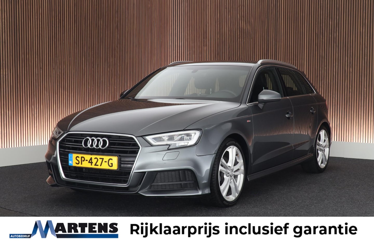 Audi A3 Sportback - 1.5 TFSI 150pk CoD 2x S-Line Trekhaak LED Navigatie - AutoWereld.nl