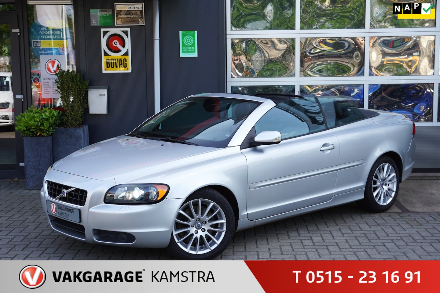 Volvo C70 Convertible - 2.4i 170PK Summum Leder/Stoelverw./PDC - AutoWereld.nl