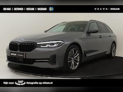 BMW 5-serie Touring - 530E BUSINESS EDITION PLUS -POWER SEATS|STOEL&STUURWIELVERWARMING|TREKHAAK|CAMERA