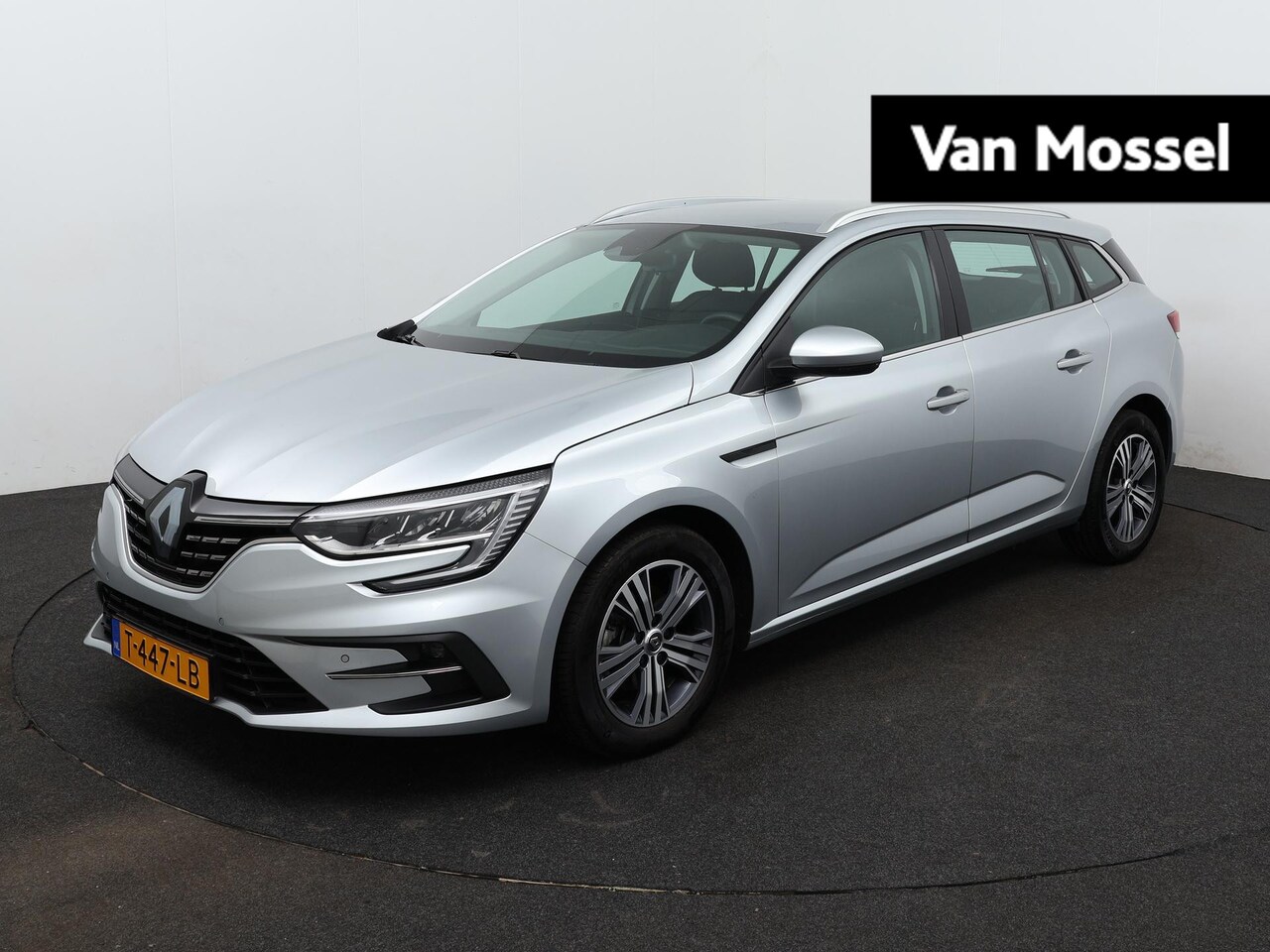 Renault Mégane Estate - 1.3 TCe 140 Equilibre | Navigatie | Apple & Android Carplay | Parkeersensoren | Keyless En - AutoWereld.nl