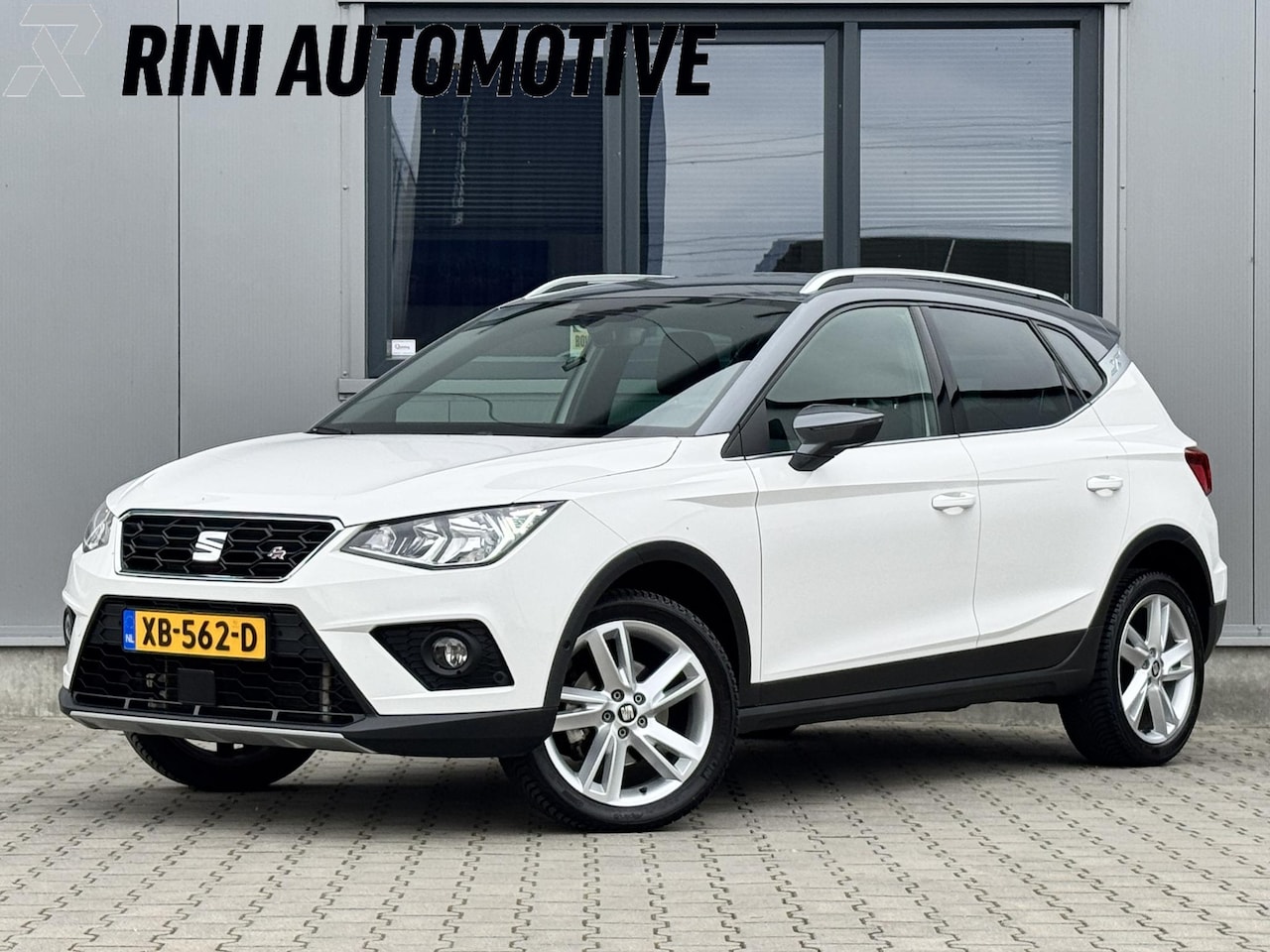 SEAT Arona - 1.0 TSI FR 116 PK | Carplay | Carplay | Camera | 17 inch - AutoWereld.nl