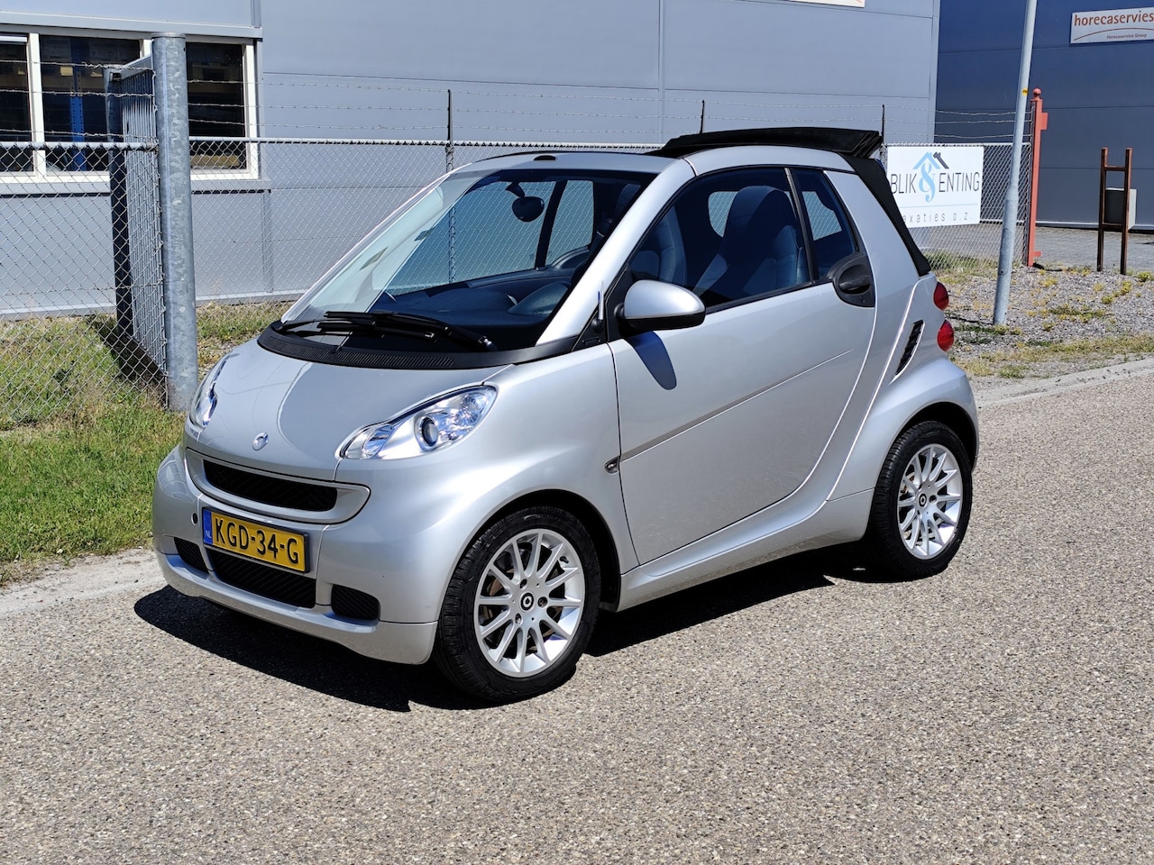 Smart Fortwo cabrio - 1.0 mhd Airco , stuurbekrachtiging. - AutoWereld.nl